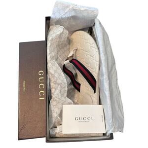 Gucci GG Web Stripe Thong Sandals, iconic navy/red web stripe fabric. Size 8/38+